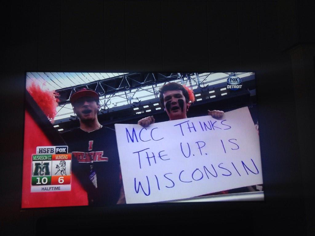 _hannasprague's tweet image. Football state championship  😂