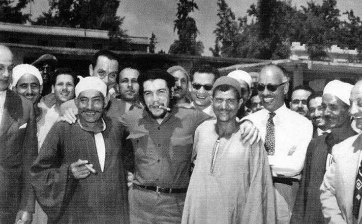 KYM7_'s tweet photo. أرنستو تشي جيفارا في مصر / 1960 http://t.co/FAx12gwYhD