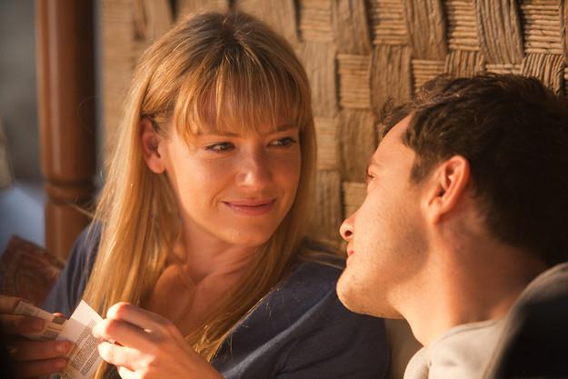 Benliğimize işleyen insanların olduğunu düşünmüşümdür hep. Asla silinemeyecek izler bırakan.