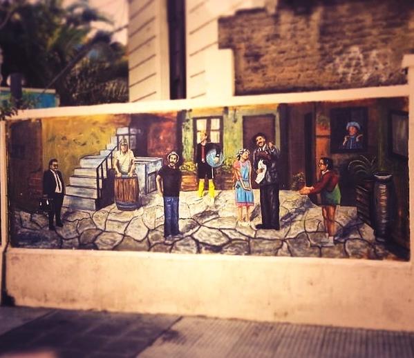 AIFrontliner's tweet photo. 🎶Que bonita vecindad, es la vecindad del chavo🎶 gracias Roberto Gómez Bolaños #HastaSiempreChespirito http://t.co/DyiC1756MR