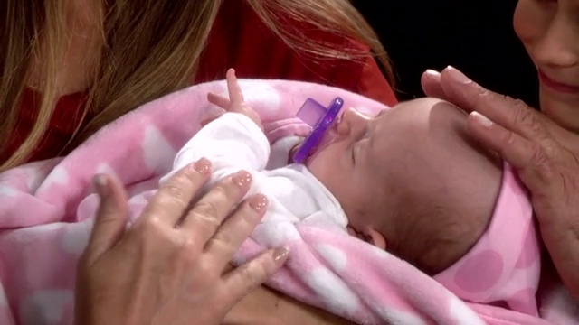 TeamVilly's tweet photo. #YR Billy and Victoria sure made a cute kid ;) #Newbott http://t.co/kMSFebHi0J