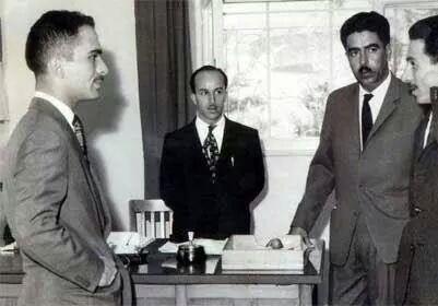 وصفي ...
منذ ان رحلت ونحن نبحث عن رجل على هيئة وطن ..
#وصفي_التل  #الاردن