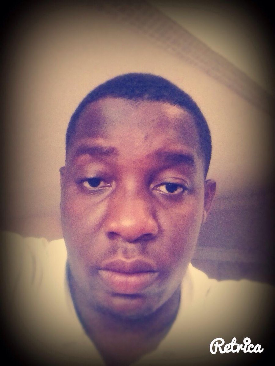 CdrikOkon's tweet photo. Just me . OKLM http://t.co/gscWoWDWP0