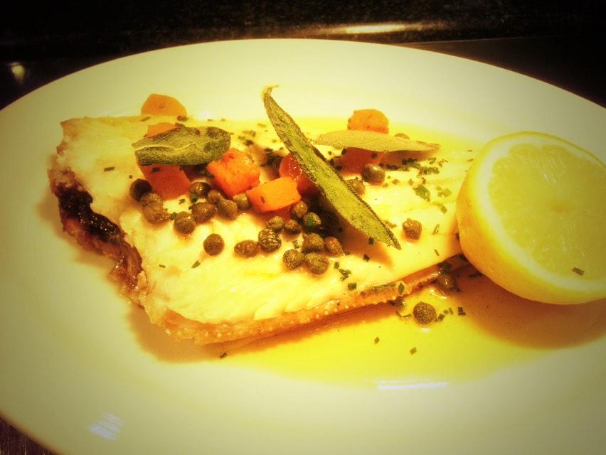 gary_jenkins_'s tweet photo. Brill, nut brown butter, capers, squash & crispy sage #simplydoesit #EatMoreFish @the_parsonsnose http://t.co/jGRHoaeF8E