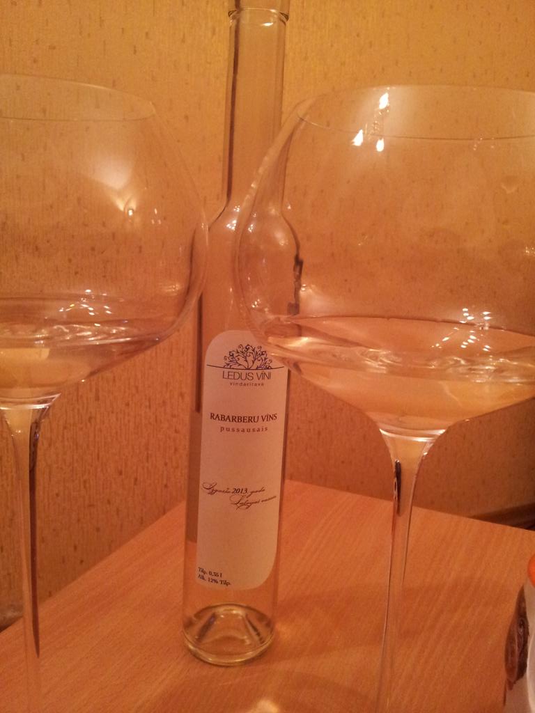 Degustācija. Ir labs. Neaizmirstiet atdzesēt! #wine #ledus_vīni