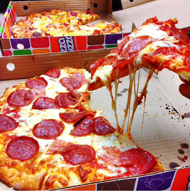 PizzaPizzaLtd's tweet photo. How are you keeping fueled this #BlackFriday? #yum #beautiful #delicious #blackfridayeats #TGIF http://t.co/JTGyOUNyXZ