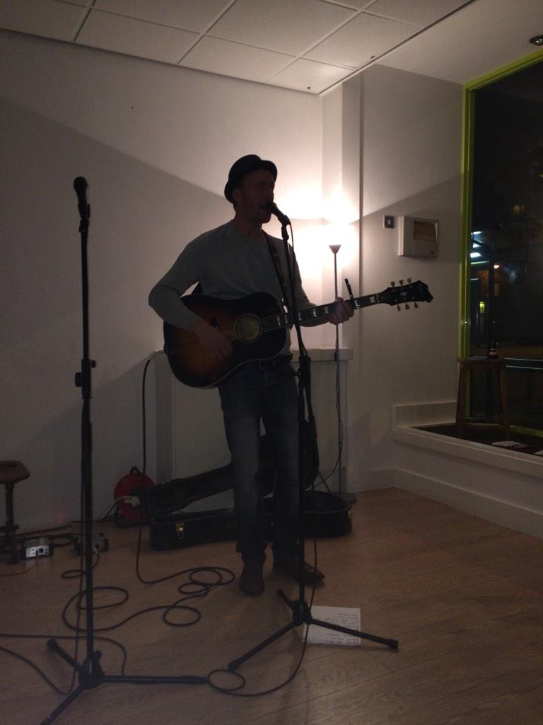 James from <a href="/TheNoisestoke/">The Noise</a> on top form, seriously good!