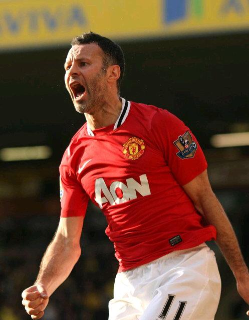 Happy Birthday Welsh Wizard ( om Ryan Giggs ) GBU om :D 