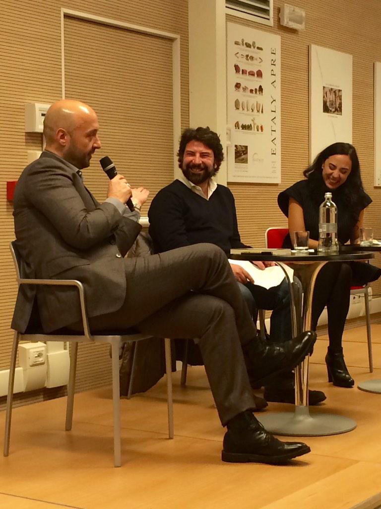 laLauraDotti's tweet photo. "Una biografia che si legge come un romanzo"#giuseppino Giuseppino cit @Cibology.Bravi @Jbastianich @SaraPorro http://t.co/MqXbMLBcv9