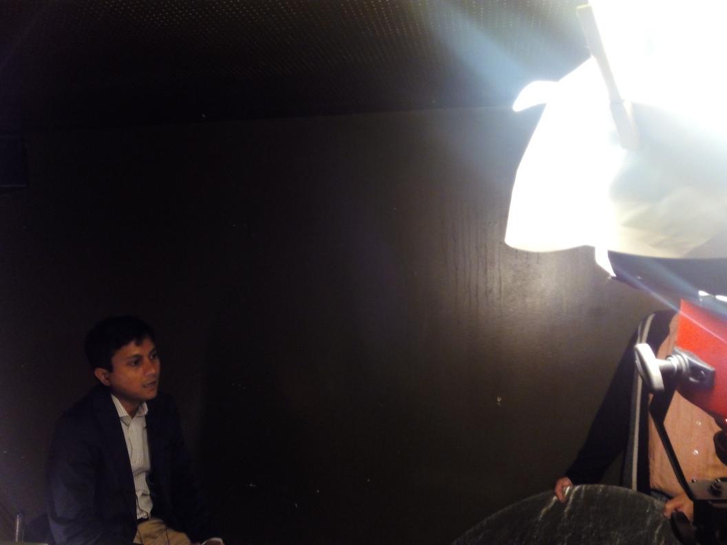 StartupPartyBCN's tweet photo. Entrevista Anindya saha en #startupparty! http://t.co/upGHVqqQ7x