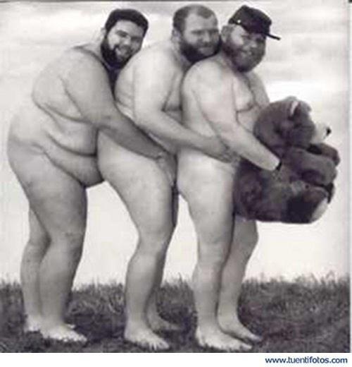 AngelAc1010's tweet image. Los más bakanes y #finitos son: @MalitoPalWebeo 
@kristiansen1980 
@MatiVega7
Tal cual, ni más ni menos, son un amor!