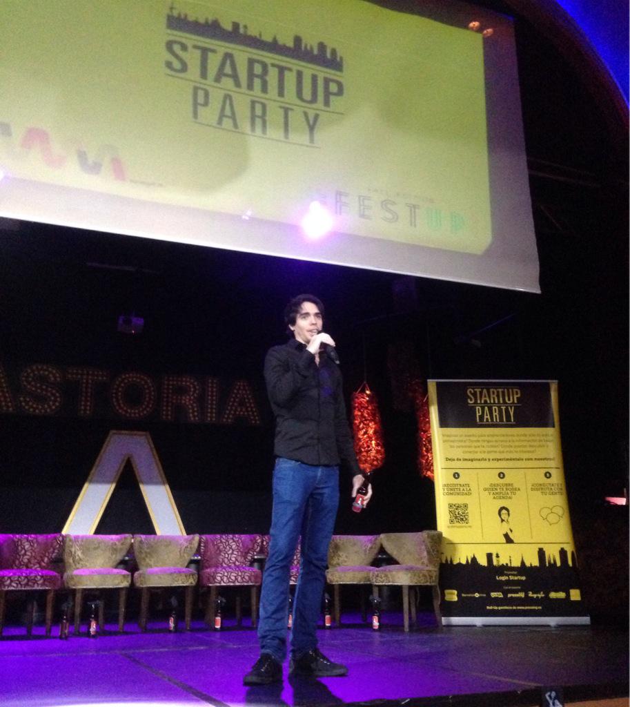 adrianafreitas's tweet photo. Now jan kicking off @LoginStartup @WayraES @Barcinno @FestUpBCN #FestupBCN Party http://t.co/n8b7e8hxWB