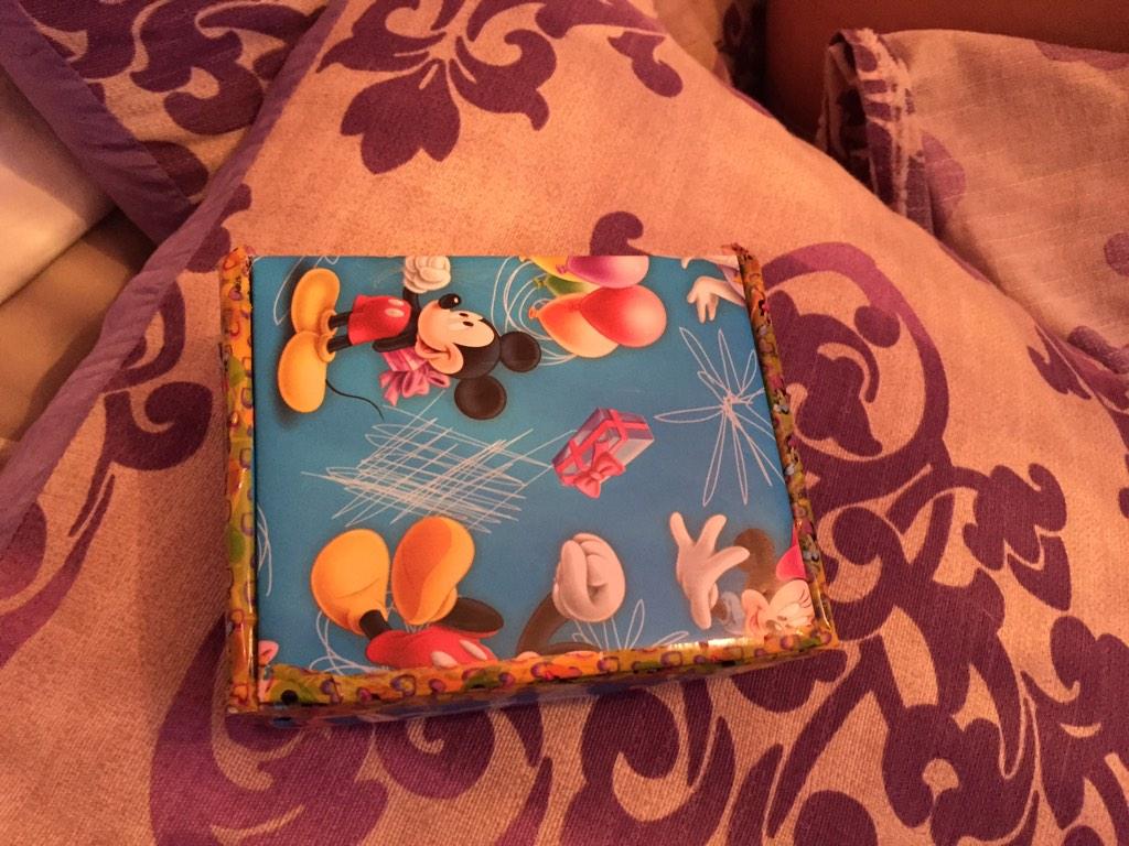 mariarp1988's tweet photo. Que seraaaa jajajaja 4horitass⏰⏰⏰ @cacahuetes10 @pardydh regalito pa mi  alvaroo http://t.co/my8DYftVEY