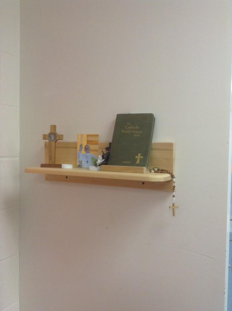 jmonette82's tweet photo. This is our new prayer shelf made by students of MTHS. Beautifully designed! #prayershelf #MTHS #constructionclass http://t.co/xxWfu6dQ0O