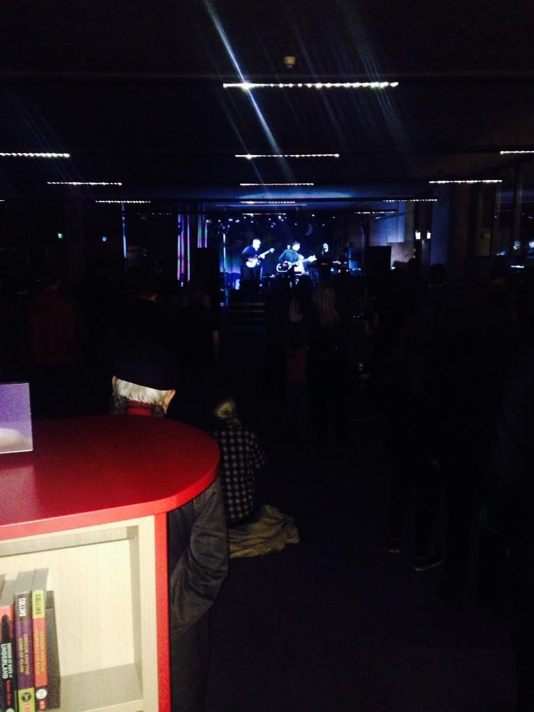 OldhamLibraries's tweet image. Happening now at Oldham library #getitloudinlibraries @HotVestryMusic @OldhamCouncil