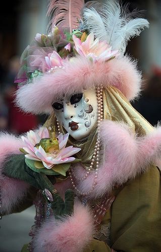MoreFunInAMask's tweet image. carnevale di venezia