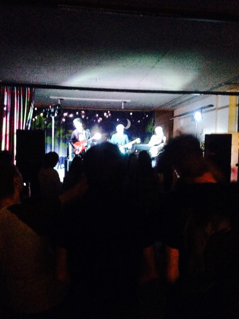 OldhamLibraries's tweet image. .@superfoodjunk on stage as we tweet! Exciting! #getitloudinlibraries