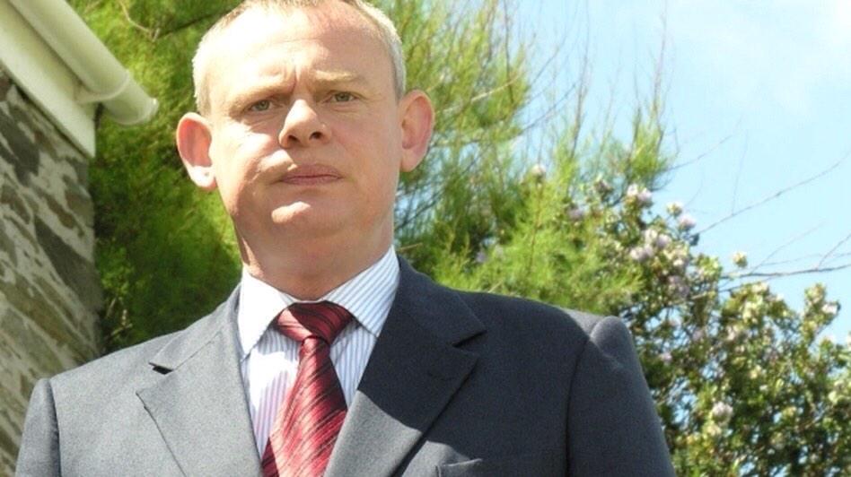 HAPPY BIRTHDAY MARTIN CLUNES!!!      