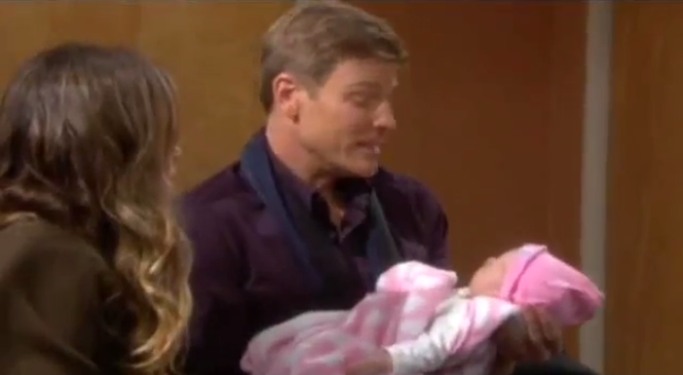 JTRules1's tweet photo. Warms my #Villy loving heart we finally have our #Newbott Katherine Rose Abbott β₯ β₯ β₯ This fan is VERY happy #YR http://t.co/y5wahUylP7