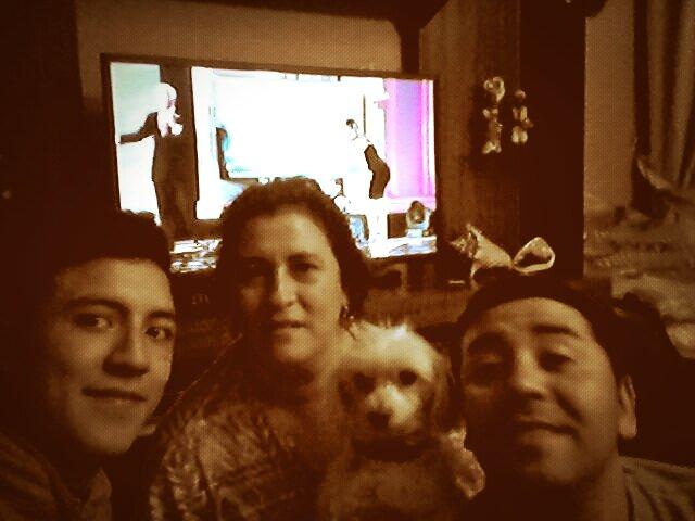 Cesar_Casc's tweet photo. #Selfieton http://t.co/WoX0gjcyP1