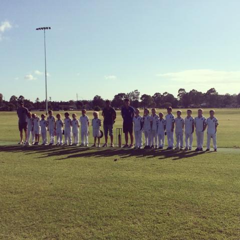 RugbyBarrett's tweet photo. Albion Park Gold and Shellharbour cricket U10's paying their respects #RIPphilhughes #putoutyourbats #63notout http://t.co/IsxDfPvpQm