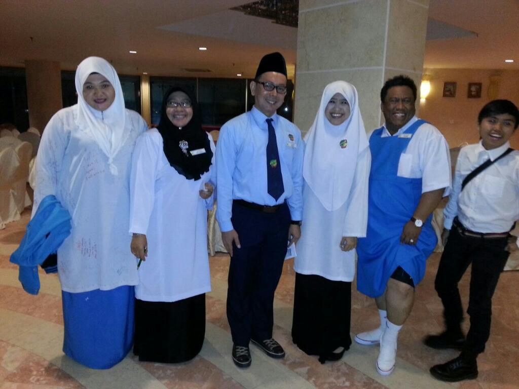Phew ... see lucu...