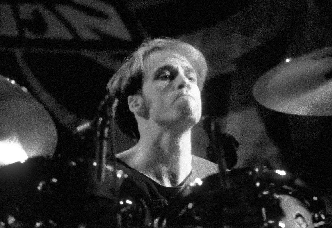 FAVORITE DRUMMER HAPPY BDAY MATT CAMERON 