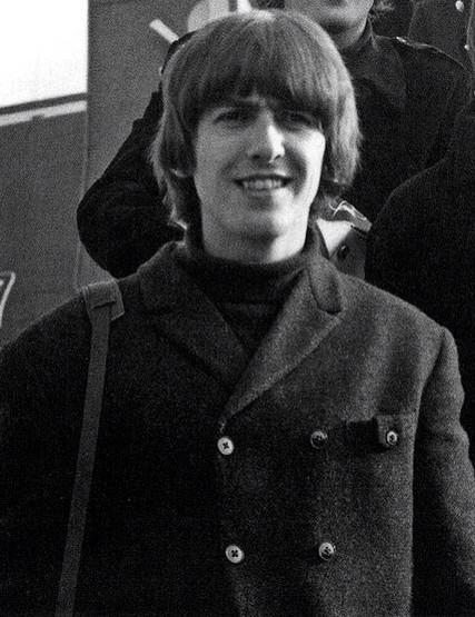 ItMeMica's tweet photo. On this day in 2001 we lost our sweet George to lung cancer.

Rest in peace George.

We love you. http://t.co/vZDtF94hxC