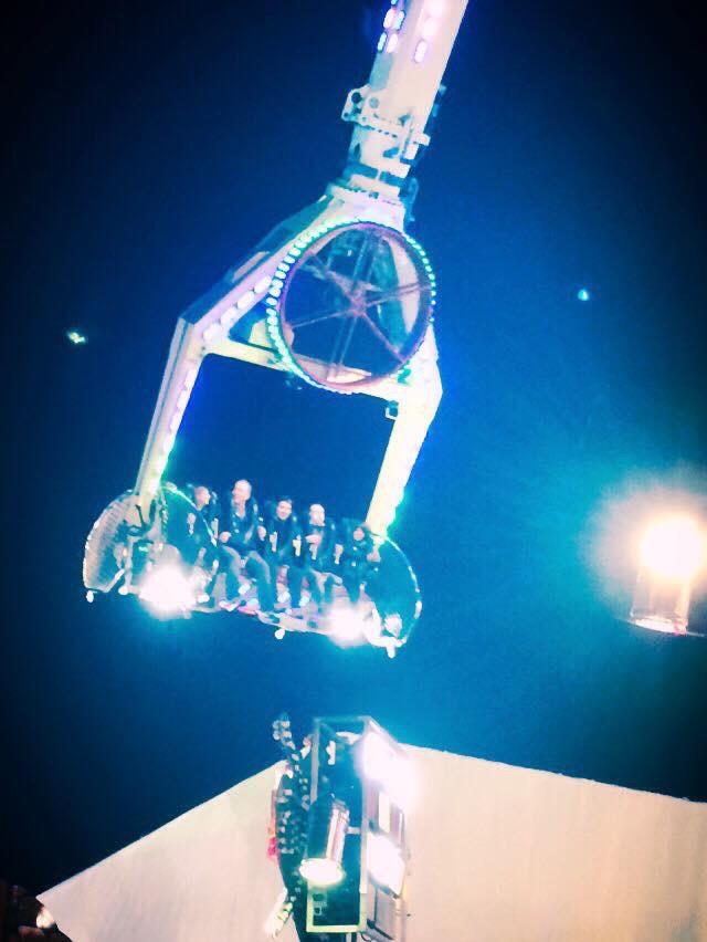 Victoria_T3's tweet photo. @WinterWonderLON soirée genial http://t.co/D25iNc9VRb