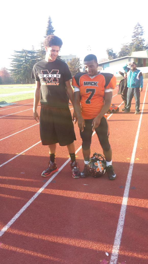 ShayDLove_'s tweet photo. Both of the #2014MVP!
Basketball & Football🏆🏈🏀
My favorite big brother & my best friend!
Congrats on the win Mack! http://t.co/X8d88mMNYM