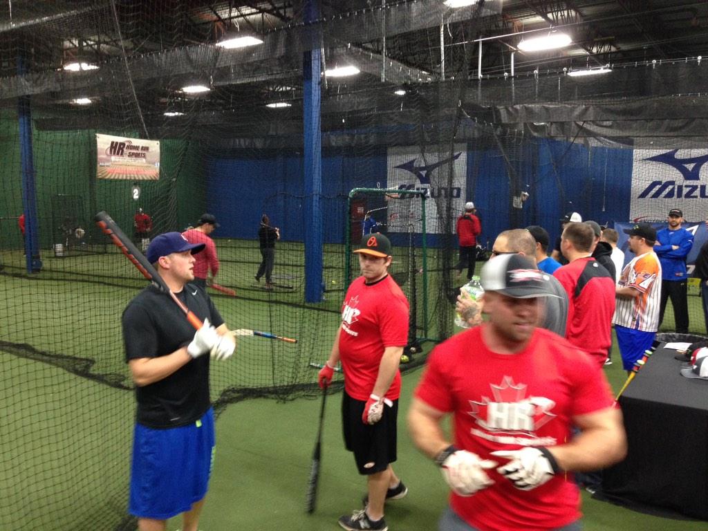 hrslondon's tweet image. Great turnout tonight @cfssports #fullhouse #batdemo