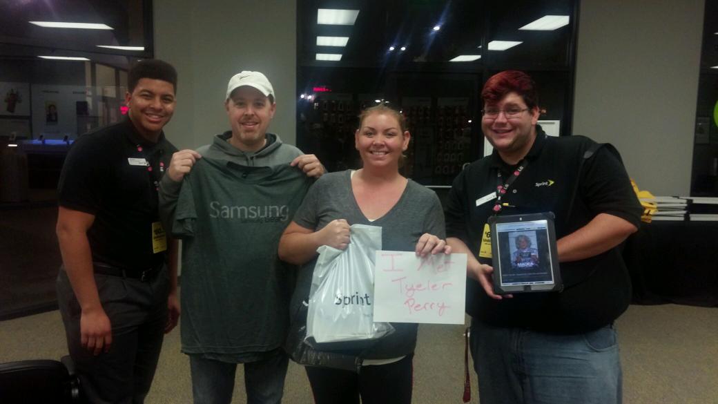 HZL_WL's tweet photo. @marceloclaure @wl_byoung @Pkushn @WL_NorCal @SAW_WL keepin it going at HZL ! Justin with 2 new and a tab! http://t.co/GZ0vL45MP7