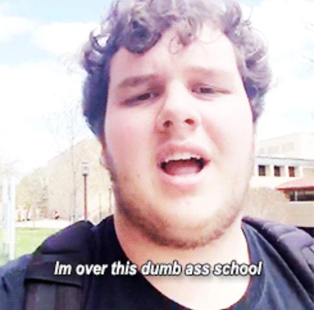 MissKelsss's tweet photo. “@HighSkoolProbs: this is me 😂 http://t.co/1jzsnn0f88” @evan_spradlin