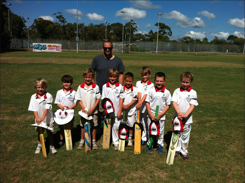 DaddyMac's tweet photo. Go the mighty Tarantulas #putoutyourbats #63notout #StayStrongSeanAbbott #SeanAbbottWeAreHereForYou http://t.co/1bPjmZfWHw