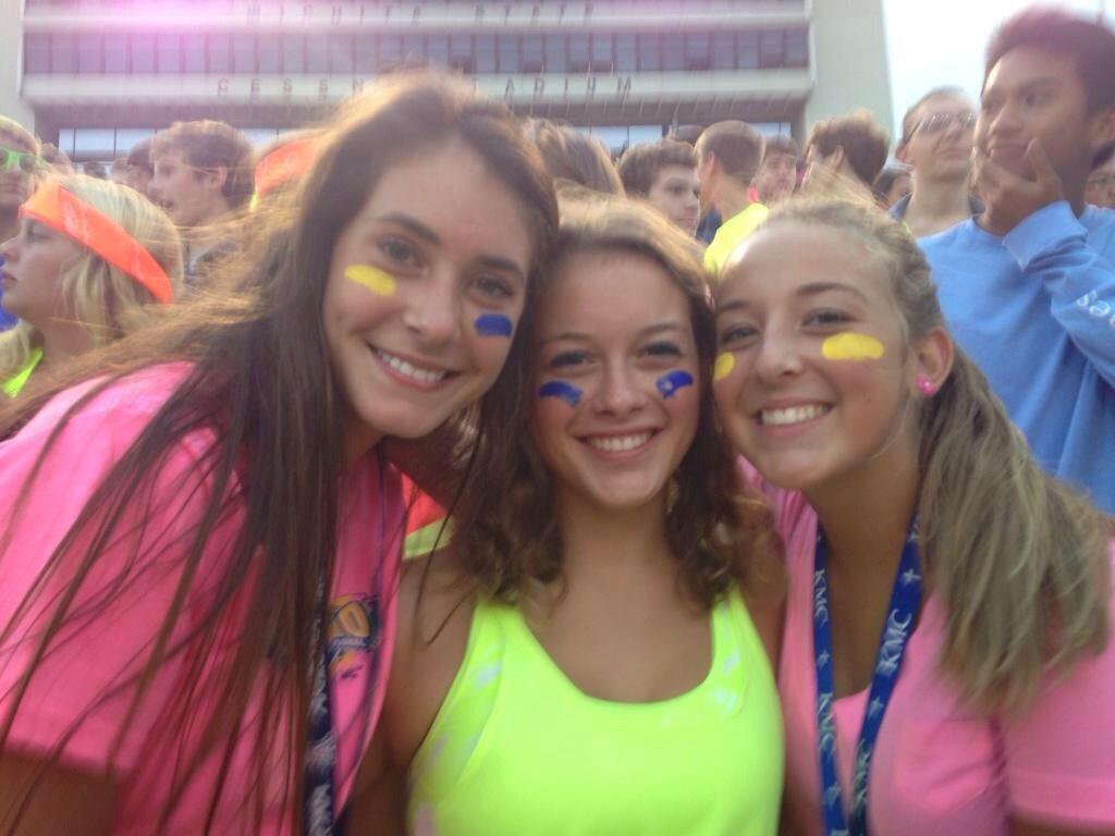 stephanator013's tweet photo. Happy Birthday to one of my best friends @katie_jo_gann I love you so much &amp; hope you have a great rest of your day 😘 http://t.co/HB7syGr2qf