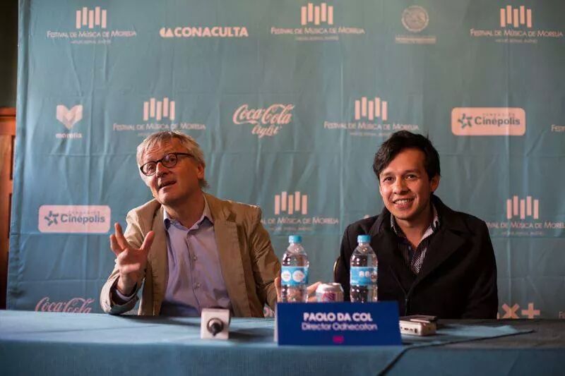 FMusicaMorelia's tweet photo. #FMM2014
En rueda de prensa con el Director de Odhecaton, Paolo Da Col. http://t.co/k5T8gDeLpO