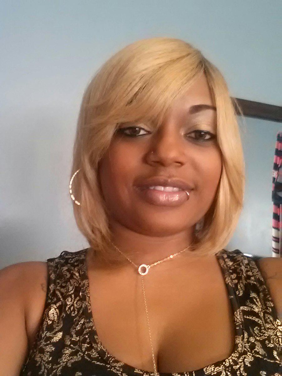 MsNicNac87's tweet photo. Hey yall! http://t.co/p4eAThmTTB