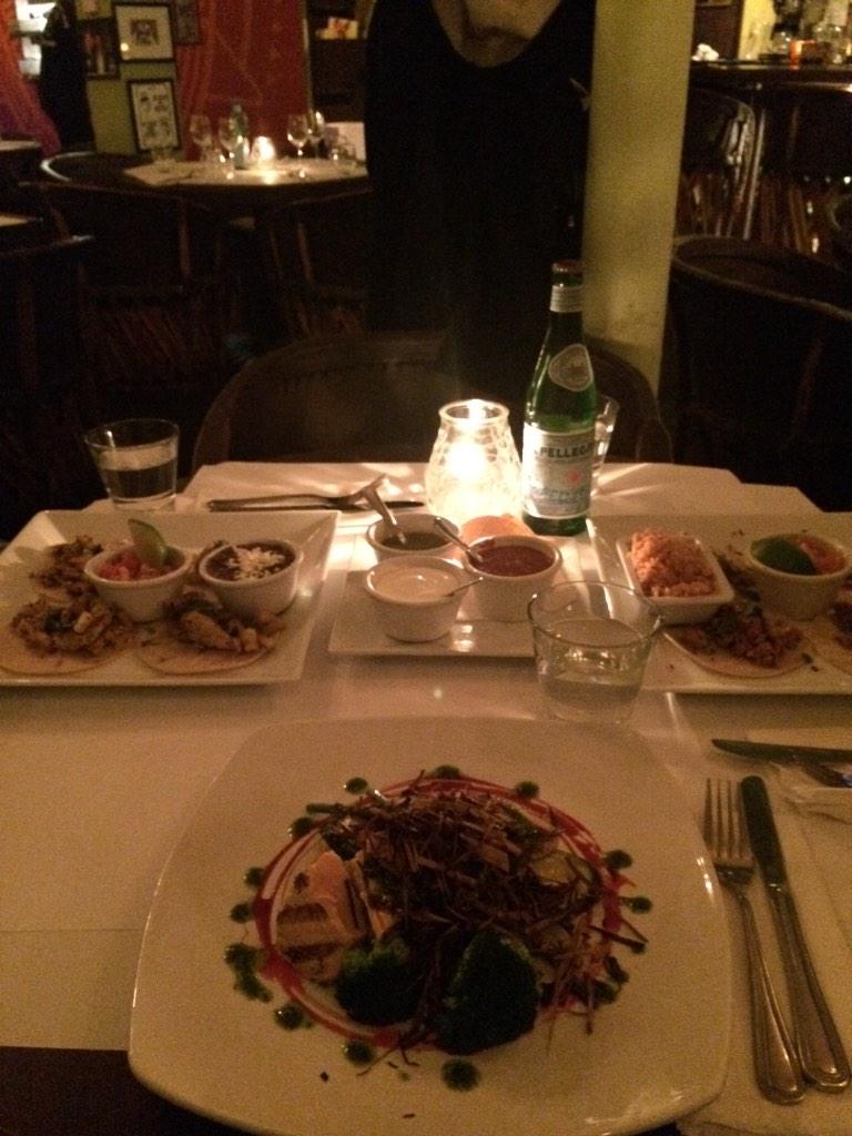 Restopicks's tweet image. #RestoPicks for today: Mexican restaurant Limon ,2472 notre dame Mtl price :$$$