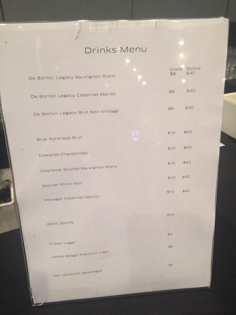 alisavage's tweet photo. Drinks at bar prices at the #vicvotes Liberal Party function #springst http://t.co/gBwEvjV6th