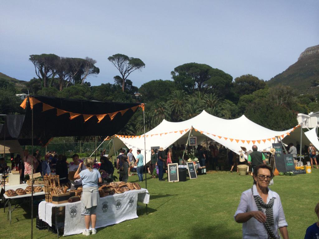 ALETTAHA's tweet photo. โ "@HELPdietSA: Buy local and organic, we are very blessed with #OZCFarm thanks @helenzille you are amazing @OZCFarm http://t.co/2DDlWF1x8G"