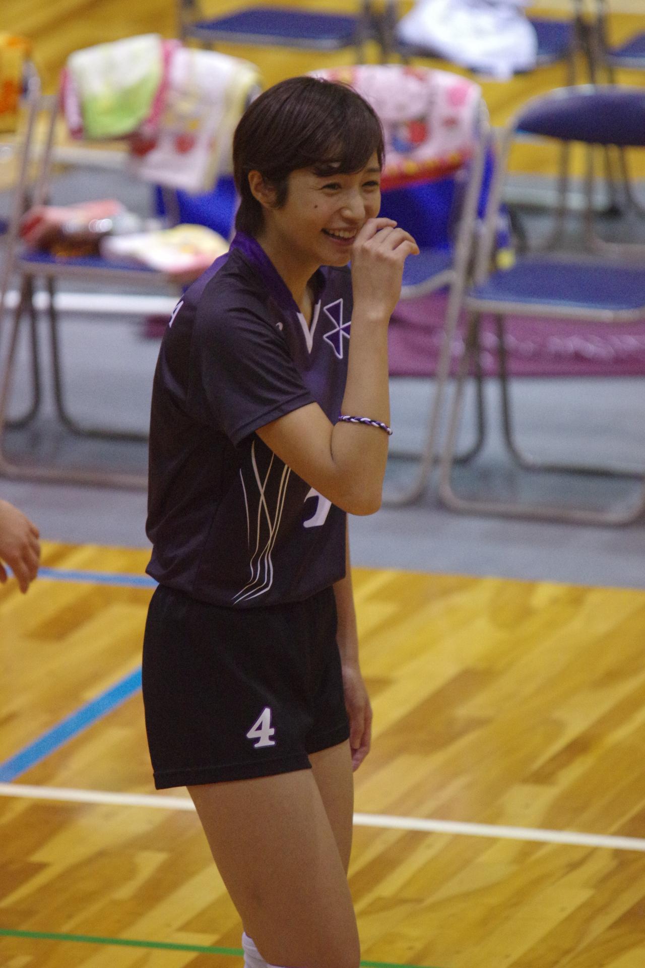 明光 めいこう 同志社大学 八十科愛さん 4 東海大学付属第四高校 スラリとした175 のエース しなやかな腕から放たれるスパイクに 伸びるサーブが特長 Http T Co Ygt2sjdfbq Twitter