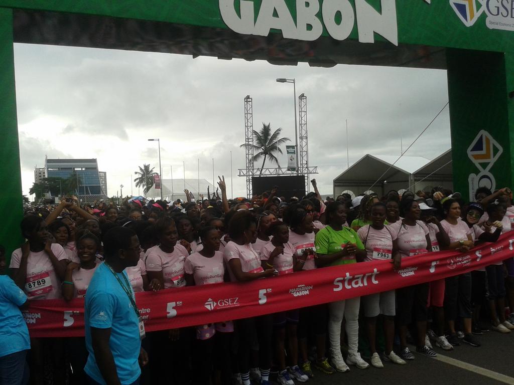 [Sport] LT #directmarathondugabon départ la gabonaise. <a href="/MarathonduGabon/">Marathon du Gabon GSEZ - Arise 🏃🏽‍♂️</a>. <a href="/ja_gabon/">JA Gabon</a>. @KEVINOLESTAT. <a href="/JA_Eco/">Jeune Afrique Éco</a>. <a href="/JA_Eco/">Jeune Afrique Éco</a>