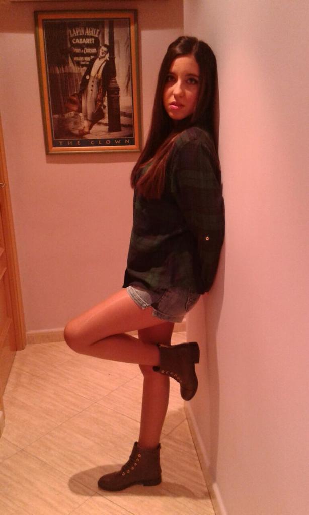 RaquelQuejigo's tweet photo. Lista para darlo todo y... ¡Así ha sido! #Presentación2014 http://t.co/CdAgKxNOTJ