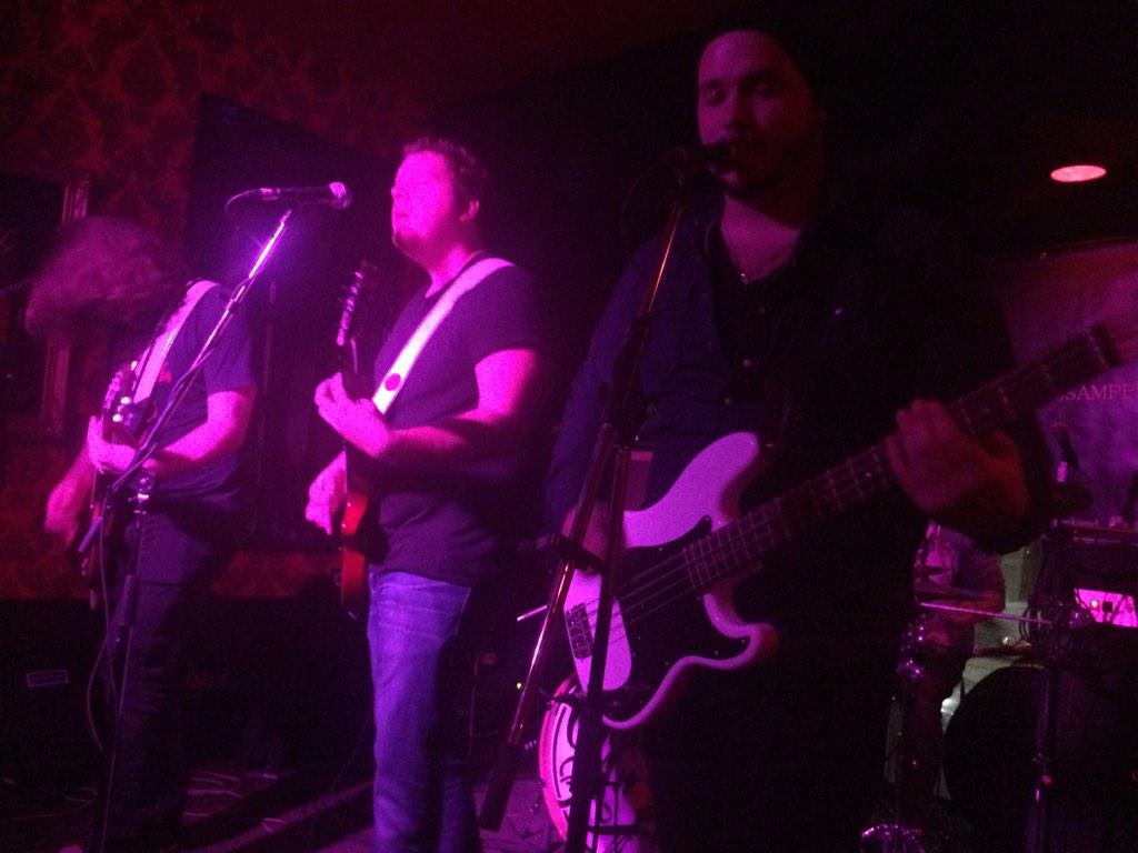 Starting out the night are <a href="/grandlinemusic/">Grand Line</a> And they're heating the place up! <a href="/Cherry_Colas/">Cherry Cola's</a> #EPrelease #YYZ #newmusic