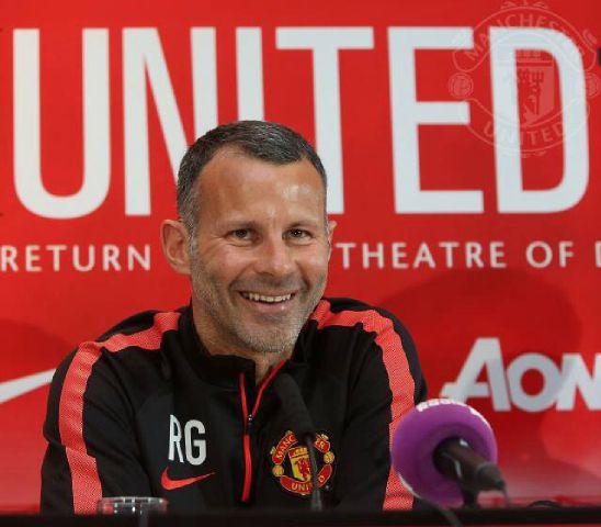 Happy birthday 41th Ryan Giggs . Youre so the best .semoga kemenangan MU nanti malam menjadi kado indah utkmu 
