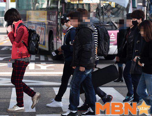 B3lHijvCIAAugBn.jpg:large