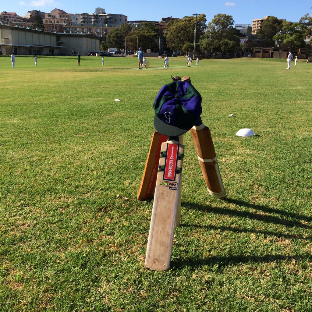 RoddStaples's tweet photo. @RoddStaples @CricketAus #putoutyourbats #putyourbatsout Como Jannali 10Ds at Miranda, doing what Phil Hughes loved http://t.co/zdTljEpznn
