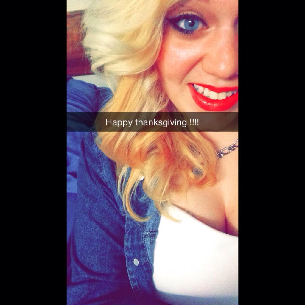 iSarahMarie's tweet photo. Alittle belated oh well.. #happy #thanksgiving #happythanksgiving #belated #inlove #taken #engaged #Foreverandalways http://t.co/MLkQGWQbg2
