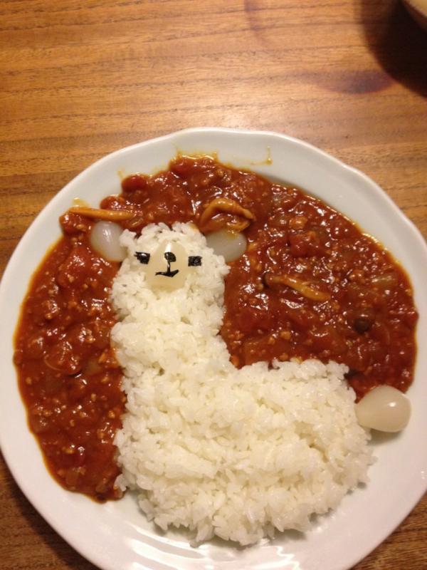 mecyafukidasu's tweet photo. お父さんが反抗期でアルパカ好きの妹に喜んで欲しくてつくったカレー(笑)もはやお父さんが可愛い(笑) matsunon334 https://t.co/lHLfrAEC4g