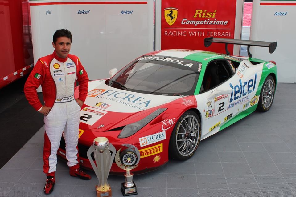 xtiracingteam's tweet photo. En camino a Abu Dhabi el campeón mexicano de #FerrariChallenge USA @Ricardopl2 para convertirse en campeón mundial. http://t.co/L2ORhDAtHm